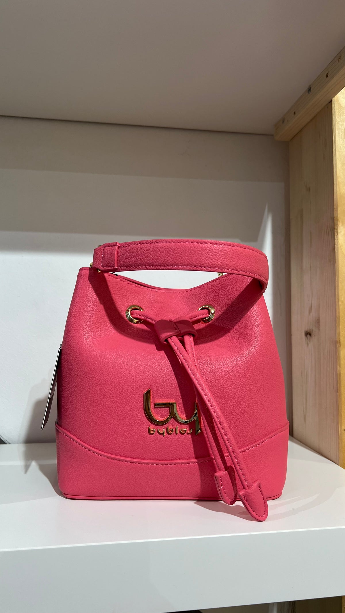 BORSA A SPALLA CORALLO