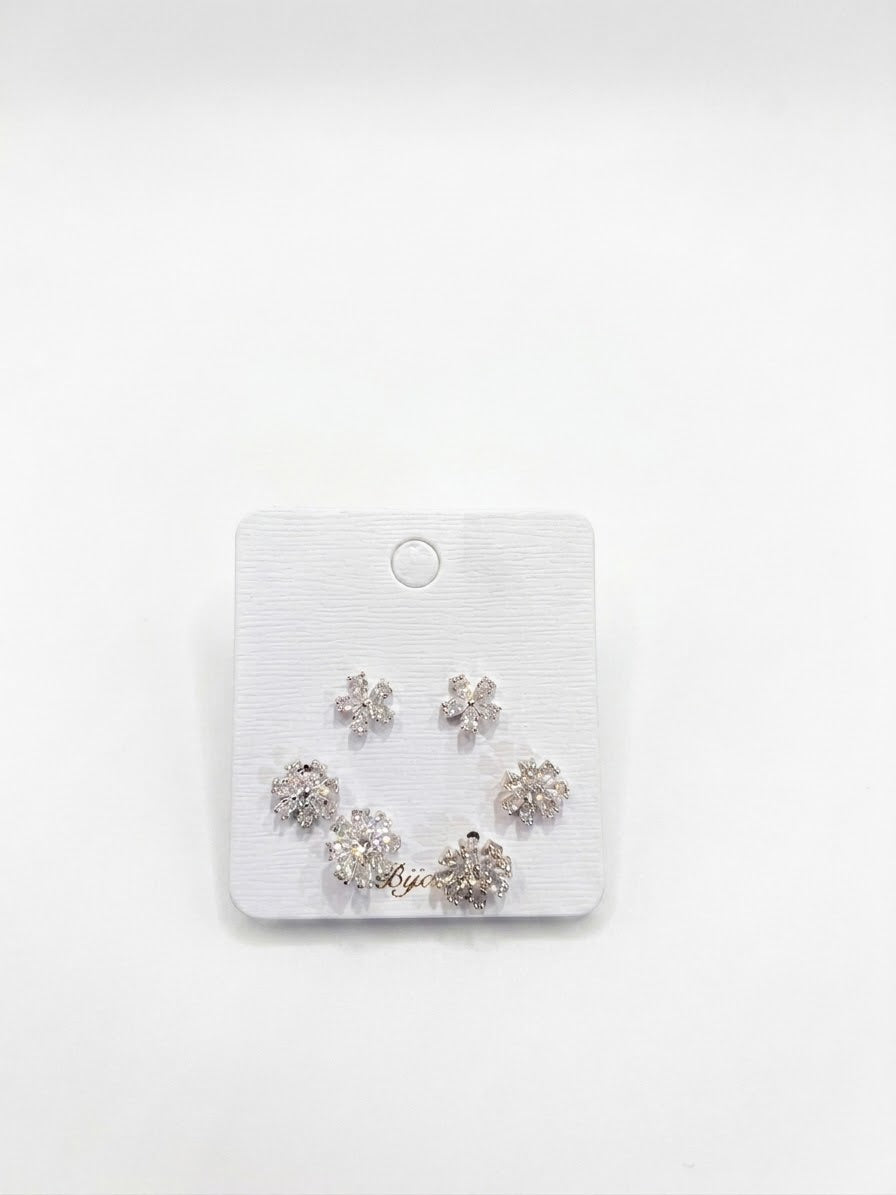 Orecchini fiori con strass