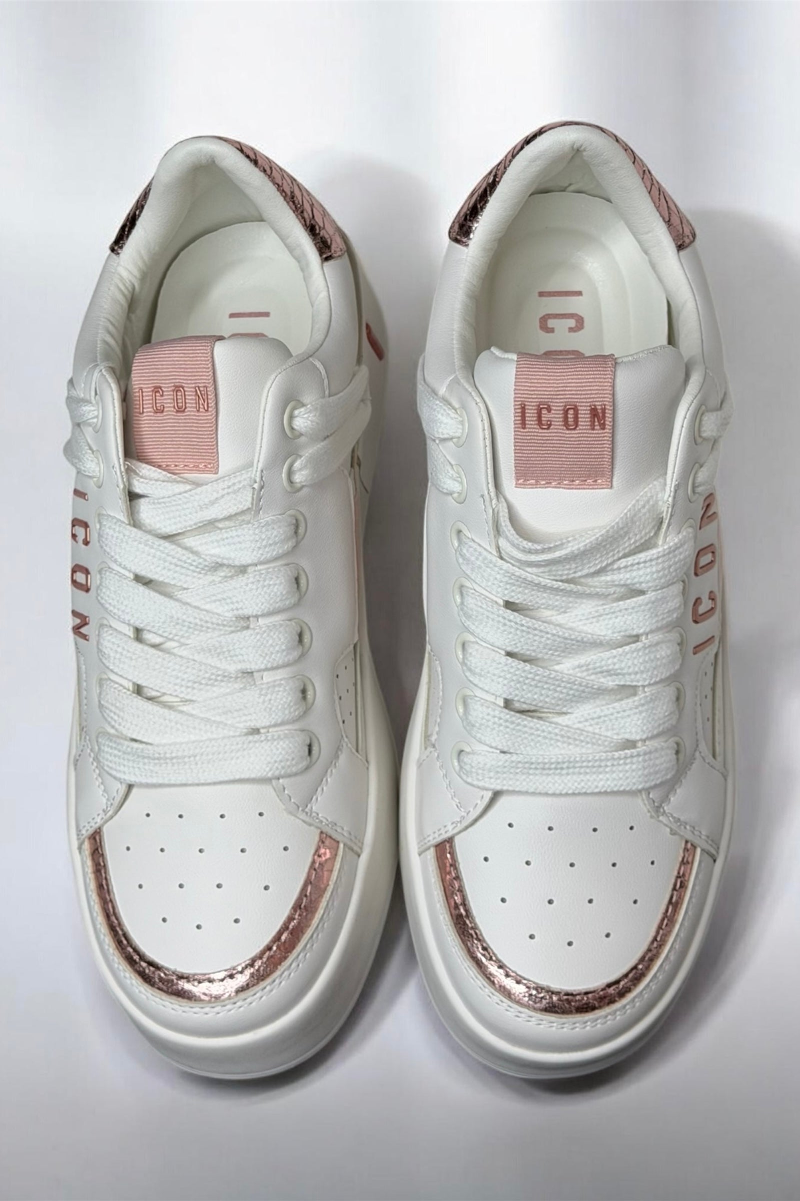 Sneakers ICON
