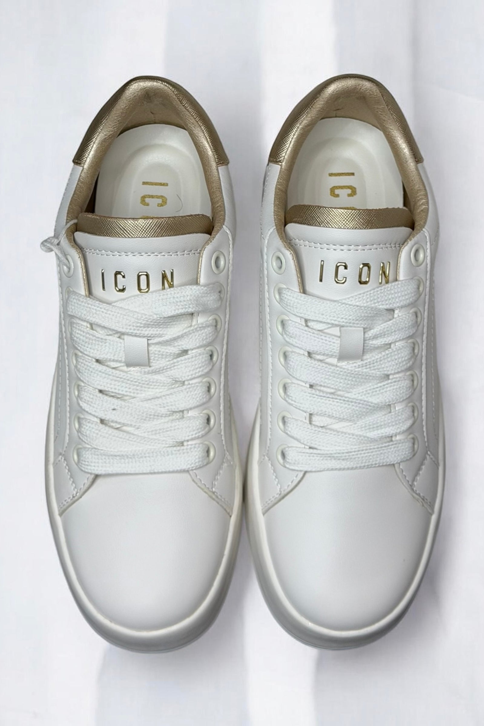 Sneakers ICON