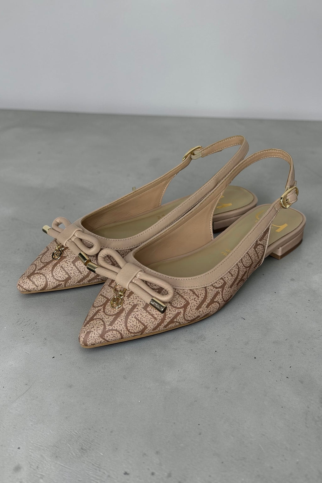 BALLERINE BYBLOS